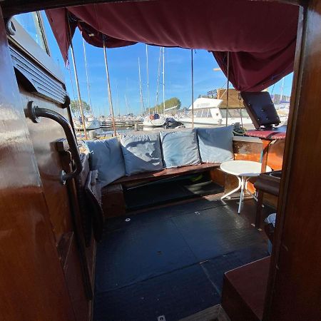Bateau L'Etoile, Romantique, Apaisant, Ideal Pour Un Couple Ouistreham Exterior photo