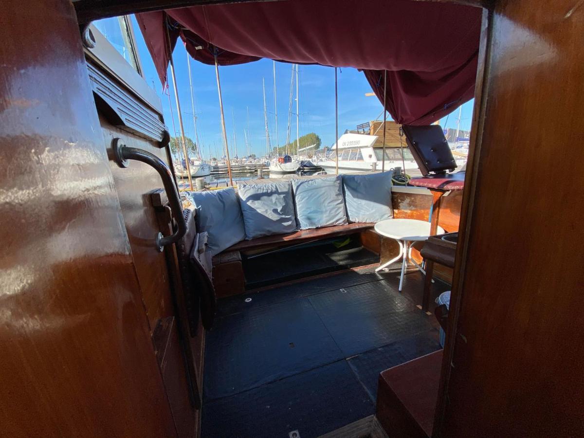 Bateau L'Etoile, Romantique, Apaisant, Ideal Pour Un Couple Ouistreham Exterior photo