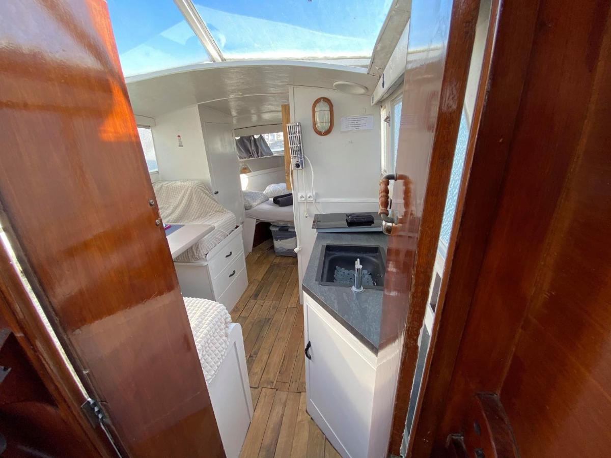 Bateau L'Etoile, Romantique, Apaisant, Ideal Pour Un Couple Ouistreham Exterior photo